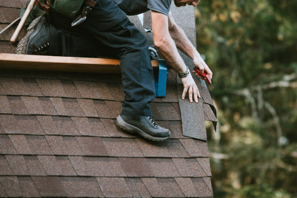 Best Roof Gutter Cleaning  in Hermiston, OR